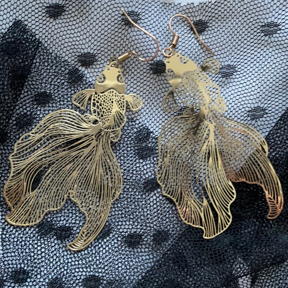 Goldfish earrings